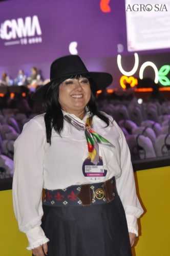 2-dia-cnma-10