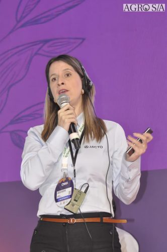 2-dia-cnma-32