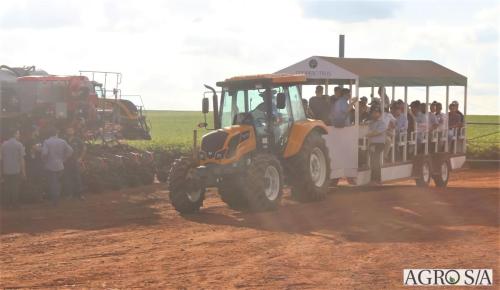 MAIRA-CAMPO-75