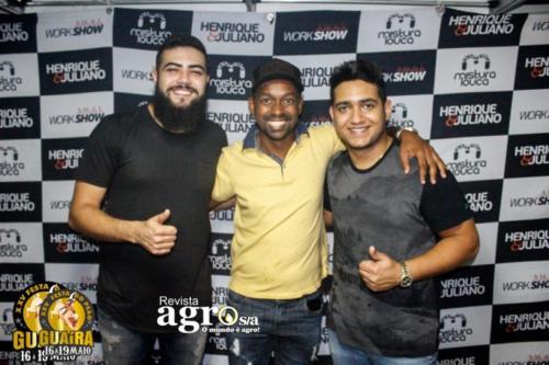 henrique e juliano 26